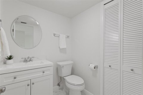 Condominio en venta en Saint Petersburg, Florida, 2 dormitorios, 130.53 m2 № 2098376 - foto 21