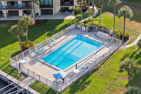 Condominio en venta en Saint Petersburg, Florida, 2 dormitorios, 130.53 m2 № 2098376 - foto 24