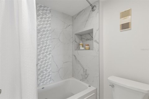 Condominio en venta en Saint Petersburg, Florida, 2 dormitorios, 130.53 m2 № 2098376 - foto 14