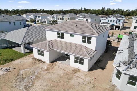 Casa en venta en Westlake, Florida, 4 dormitorios, 230.86 m2 № 2036255 - foto 12