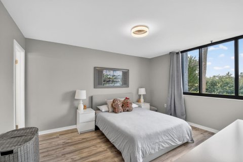 Condominio en venta en Lake Worth, Florida, 2 dormitorios, 90.86 m2 № 2182434 - foto 17