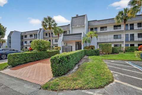 Condominio en Lake Worth, Florida, 2 dormitorios  № 2182434