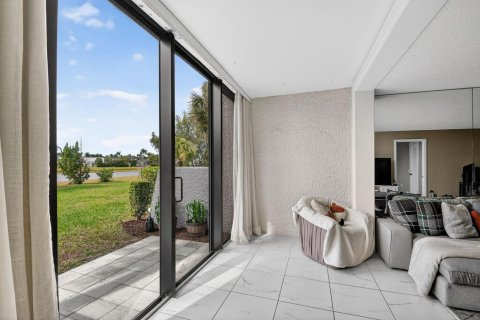 Condominio en venta en Lake Worth, Florida, 2 dormitorios, 90.86 m2 № 2182434 - foto 15
