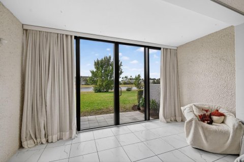 Condominio en venta en Lake Worth, Florida, 2 dormitorios, 90.86 m2 № 2182434 - foto 13