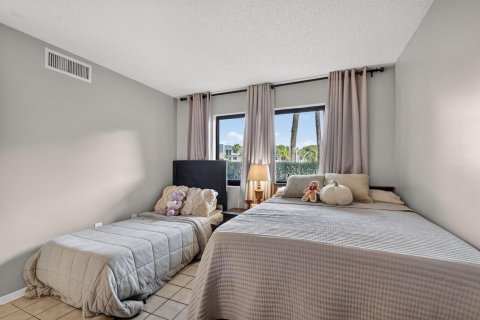 Condominio en venta en Lake Worth, Florida, 2 dormitorios, 90.86 m2 № 2182434 - foto 24