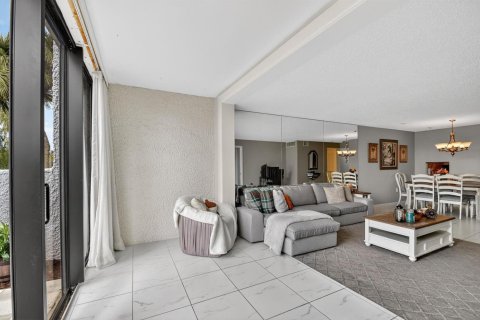 Condominio en venta en Lake Worth, Florida, 2 dormitorios, 90.86 m2 № 2182434 - foto 16