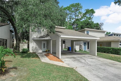 House in Lakeland, Florida 3 bedrooms, 163.51 sq.m. № 2197844