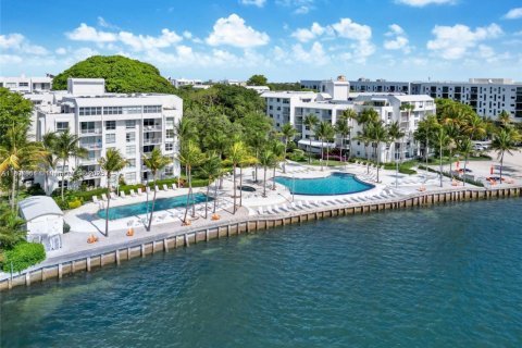 Condominio en venta en Miami, Florida, 1 dormitorio, 67.17 m2 № 1948423 - foto 20