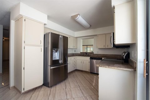 Villa ou maison à vendre à Orlando, Floride: 2 chambres, 159.98 m2 № 2285564 - photo 5