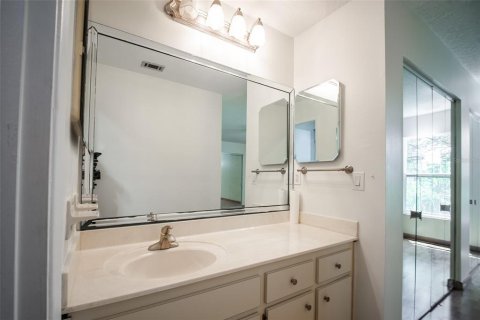 Villa ou maison à vendre à Orlando, Floride: 2 chambres, 159.98 m2 № 2285564 - photo 12