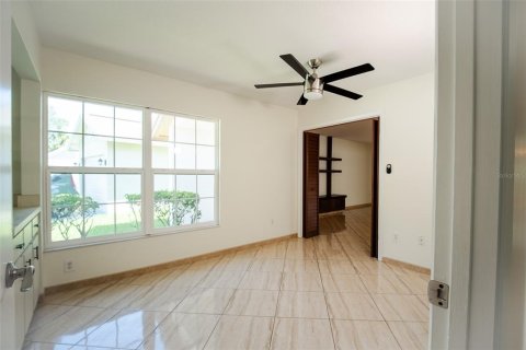 Villa ou maison à vendre à Orlando, Floride: 2 chambres, 159.98 m2 № 2285564 - photo 10