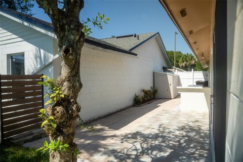 Villa ou maison à vendre à Orlando, Floride: 2 chambres, 159.98 m2 № 2285564 - photo 23