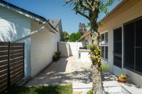 Villa ou maison à vendre à Orlando, Floride: 2 chambres, 159.98 m2 № 2285564 - photo 24