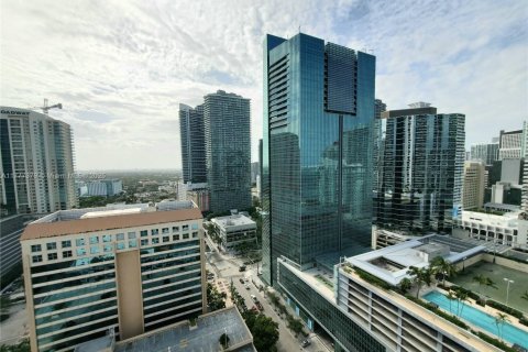 Condo in Miami, Florida, 2 bedrooms  № 1705890 - photo 15