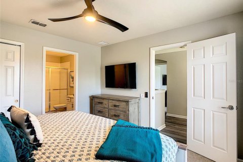 Casa en venta en Kissimmee, Florida, 6 dormitorios, 261.24 m2 № 2091738 - foto 30