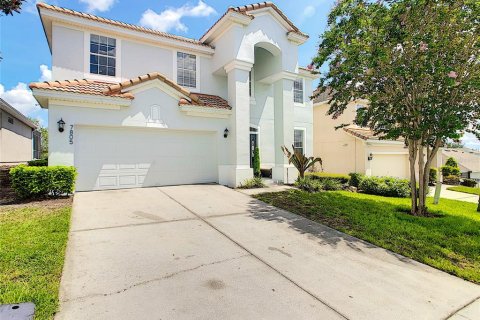 Casa en Kissimmee, Florida 6 dormitorios, 261.24 m2 № 2091738
