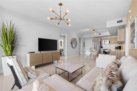 Condo in Aventura, Florida, 2 bedrooms № 2090040 - photo 3