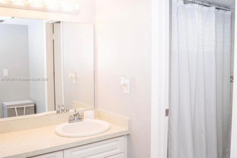 Copropriété à louer à Aventura, Floride: 1 chambre, 68.84 m2 № 2016504 - photo 10