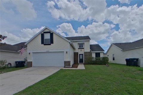 House in Orlando, Florida 3 bedrooms, 149.94 sq.m. № 2366763