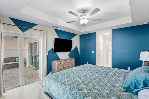 Casa en venta en Cape Coral, Florida, 4 dormitorios, 149.94 m2 № 2032501 - foto 30