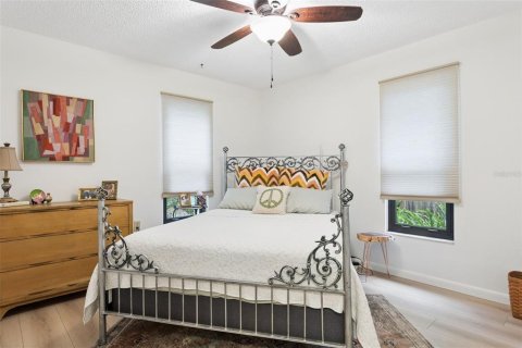 Casa en venta en New Port Richey, Florida, 3 dormitorios, 165.92 m2 № 2277198 - foto 21