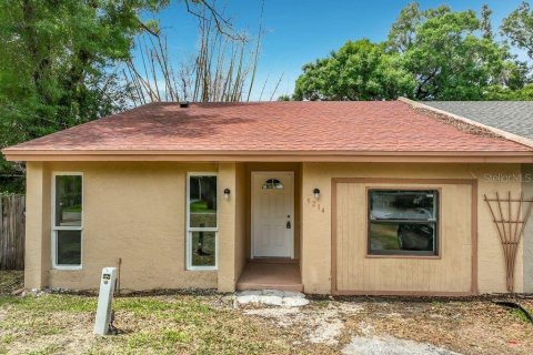 Duplex in Orlando, Florida 3 bedrooms, 128.76 sq.m. № 2214790 - photo 7