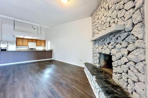 Duplex in Orlando, Florida 3 bedrooms, 128.76 sq.m. № 2214790 - photo 24