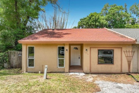 Duplex in Orlando, Florida 3 bedrooms, 128.76 sq.m. № 2214790 - photo 6