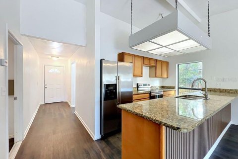Duplex in Orlando, Florida 3 bedrooms, 128.76 sq.m. № 2214790 - photo 17