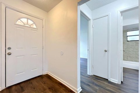 Duplex in Orlando, Florida 3 bedrooms, 128.76 sq.m. № 2214790 - photo 9