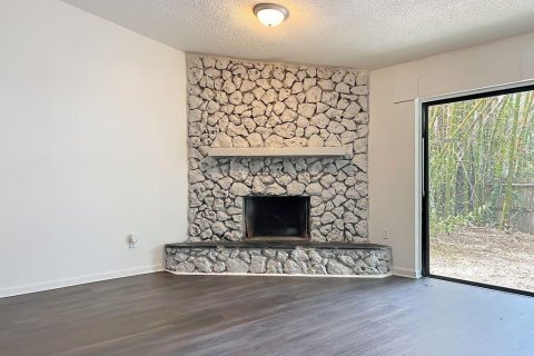 Duplex in Orlando, Florida 3 bedrooms, 128.76 sq.m. № 2214790 - photo 26