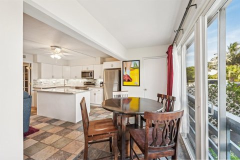 Condo in Jensen Beach, Florida, 1 bedroom  № 2242280 - photo 17