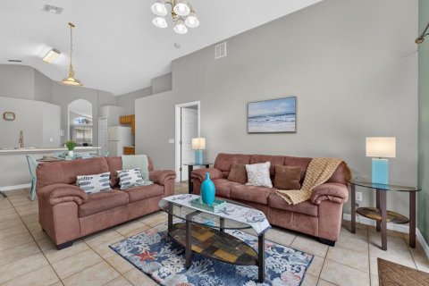 Casa en venta en Davenport, Florida, 4 dormitorios, 180.23 m2 № 2222257 - foto 14