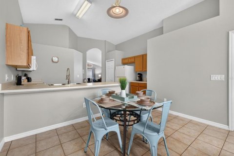 Casa en venta en Davenport, Florida, 4 dormitorios, 180.23 m2 № 2222257 - foto 10
