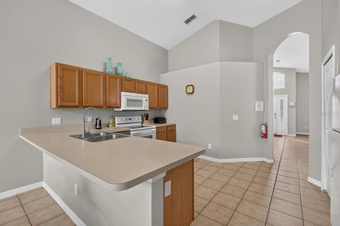 Casa en venta en Davenport, Florida, 4 dormitorios, 180.23 m2 № 2222257 - foto 6
