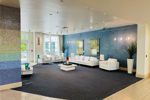 Copropriété à louer à Miami, Floride: 1 chambre, 66.15 m2 № 1880178 - photo 4