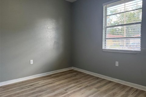 Propiedad comercial en venta en Lakeland, Florida, 6 dormitorios, 226.68 m2 № 1915372 - foto 16