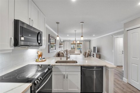 Copropriété à louer à Lake Worth, Floride: 1 chambre, 66.52 m2 № 2084562 - photo 6