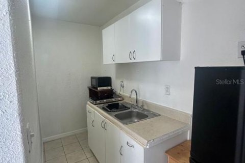 Casa en alquiler en Tampa, Florida, 1 dormitorio, 35.02 m2 № 2202460 - foto 4