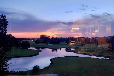 Condo in Pompano Beach, Florida, 3 bedrooms  № 1159884 - photo 1