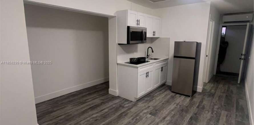 Immobilier commercial à Miami, Floride № 1882466