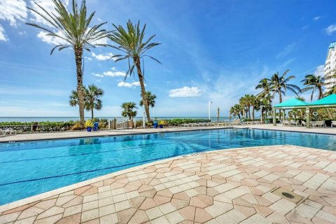 Condo in Sarasota, Florida, 2 bedrooms  № 1535176 - photo 29