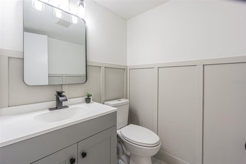 House in Tampa, Florida 3 bedrooms, 128.21 sq.m. № 2325027 - photo 8