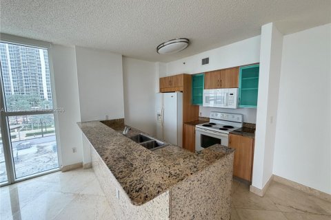 Copropriété à louer à Sunny Isles Beach, Floride: 3 chambres, 134.43 m2 № 1995515 - photo 11