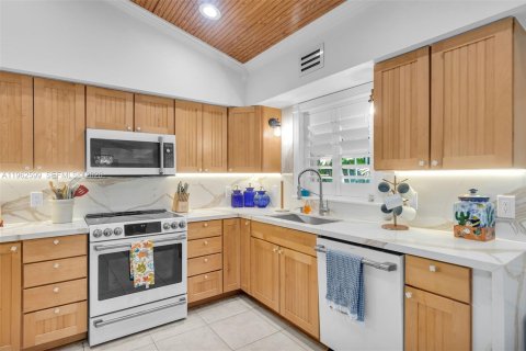 Casa en venta en Key West, Florida, 3 dormitorios, 157 m2 № 2027192 - foto 14