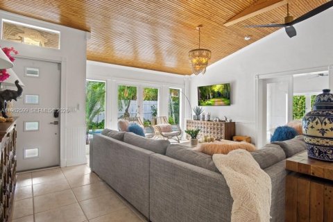 Casa en venta en Key West, Florida, 3 dormitorios, 157 m2 № 2027192 - foto 9