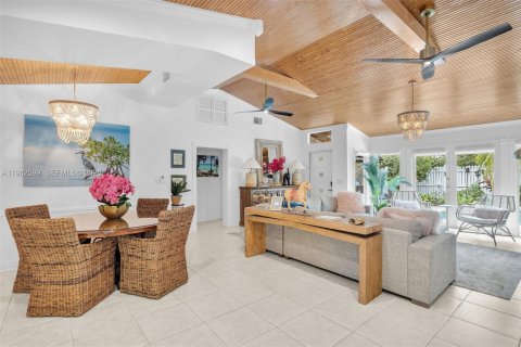 Casa en venta en Key West, Florida, 3 dormitorios, 157 m2 № 2027192 - foto 6