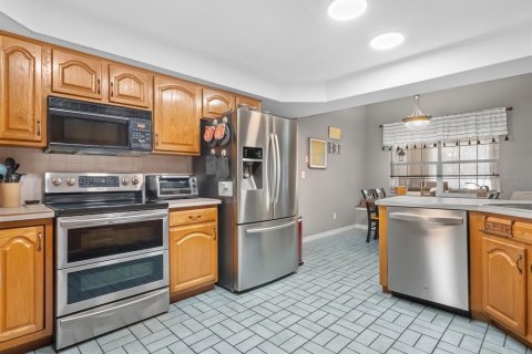 Casa en venta en Kissimmee, Florida, 4 dormitorios, 254.09 m2 № 1820673 - foto 14