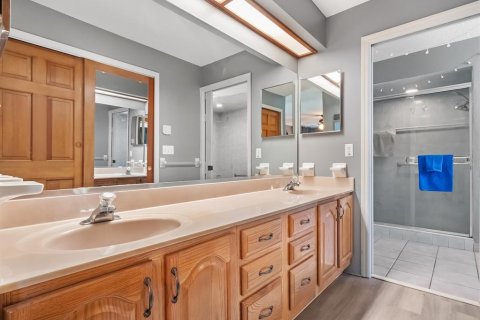Casa en venta en Kissimmee, Florida, 4 dormitorios, 254.09 m2 № 1820673 - foto 24