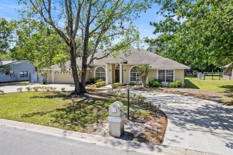 Casa en venta en Kissimmee, Florida, 4 dormitorios, 254.09 m2 № 1820673 - foto 1